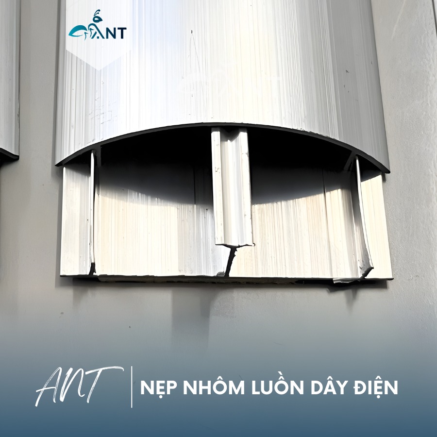 Nẹp Nhôm Luồn Dây Điện D60