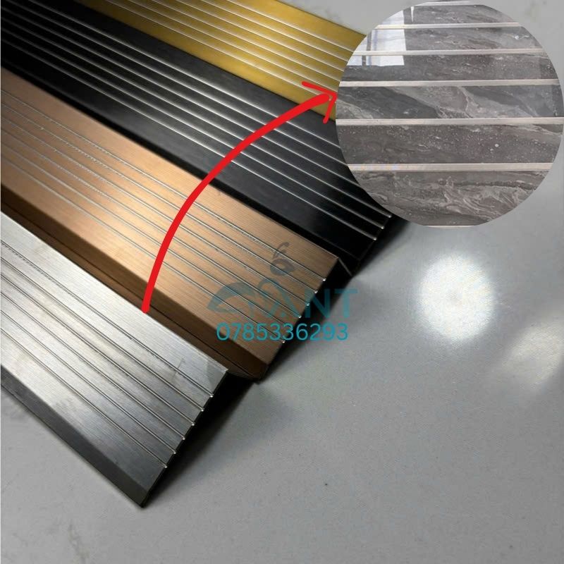 Nẹp Chống Trơn Cầu Thang Gạch 1 Nẹp Inox Chống Trơn Cầu Thang Gạch