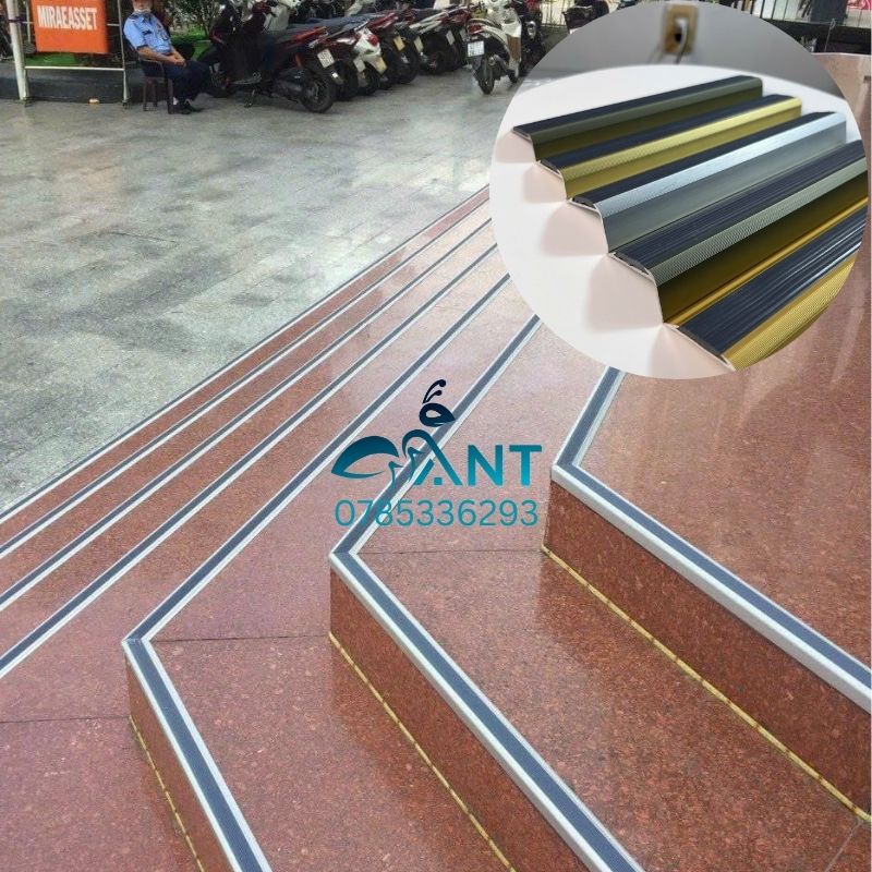 Nẹp Nhôm Chống Trượt Tam Cấp