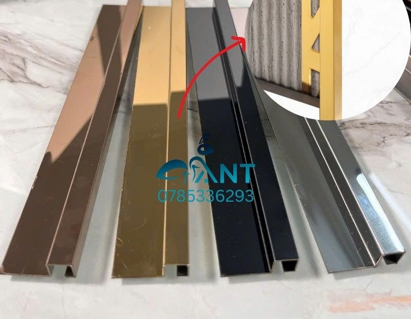 Nẹp Góc Vuông Ốp Gạch KTV10